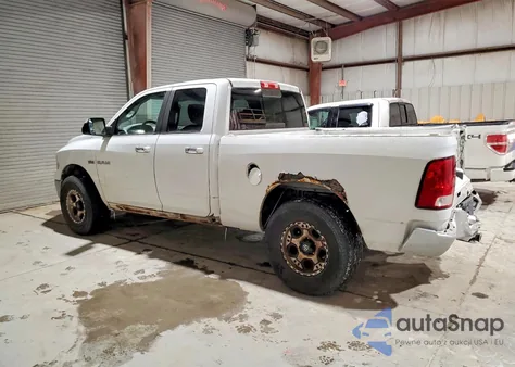 2010 Dodge Ram 1500 z USA, uszkodzony, nr VIN 1D7RV1GTXAS146934